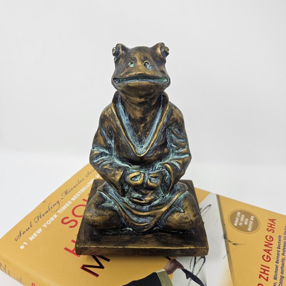 SPI Frog San Pacific Int'l Yoga Frog Meditating Statue Spiritual Figurine Resin